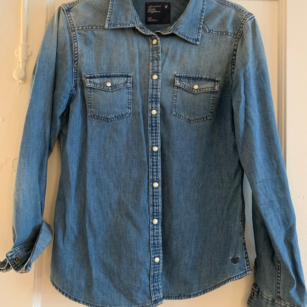 American eagle denim button up